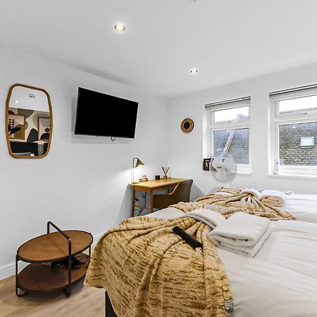 Chic & Trendy Designer Studio With Full Kitchen Londýn Exteriér fotografie